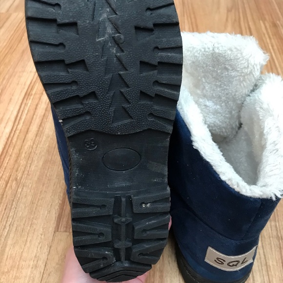 ⚡Blue SQL fur lined boots⚡ - Picture 4 of 4